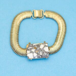 Vintage Serpentine Gold Tone Intricate Stone Bracelet - N34